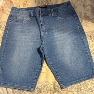 d. jeans Women's Blue Jean Shorts